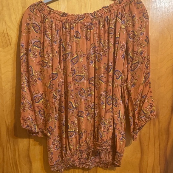 Pure Energy Rust Paisley Peasant Top - Picture 2 of 4
